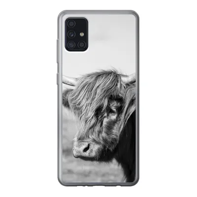 Produktbild von MuchoWow® Handyhülle Schutzhülle Hülle für Samsung Galaxy A52 5G Schottischer Highlander - Tiere - Schwarz - Weiß Silikon Softcase Handy Hülle - Umschlag