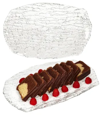 Zdjęcie produktu dla zestaw 2 szklanych prostokątnych talerzy do serwowania St Tropez o wymiarach 35,5x23 cm z teksturowanym talerzem do ciasta