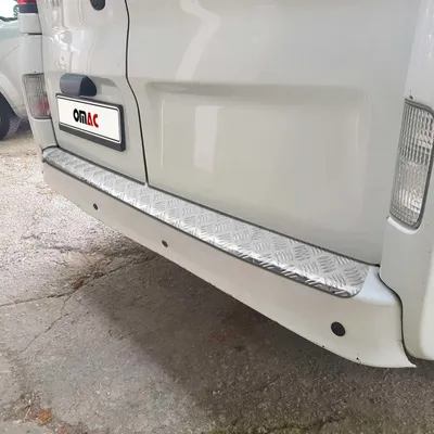 Zdjęcie produktu dla Zderzak ochronny do Nissan NV400 2010-2020 aluminiowy srebrny