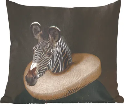 Produktbild von MuchoWow® Zierkissen Sofakissen Wohnzimmer Dekokissen 40x40 cm Zebra - Kunst - Kleidung - Foto Kissen - Schlafzimmer Dekoration