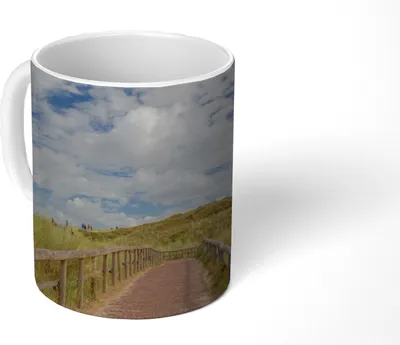 Produktbild von MuchoWow® Tasse Kaffeetasse Kaffeebecher 350 ml Pfad zum Leuchtturm in den Dünen Teetasse - Fototasse - Becher - Keramikbecher - Teebecher - Kaffeetasse - Bürotasse