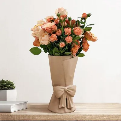 Image de Corbeille à fleurs moderne en céramique, couleur beige chaud, 24,5 cm - Décoration pour le salon et la chambre à coucher.
