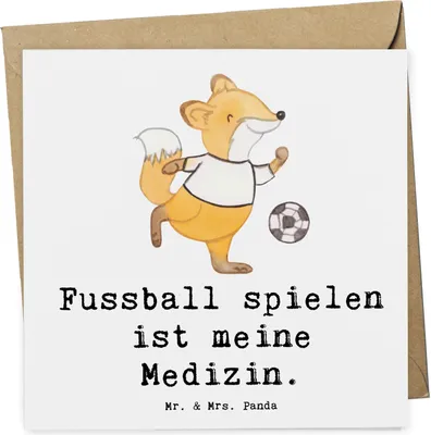 Produktbild von Mr. & Mrs. Panda Grußkarte Fuchs Fußball spielen - Weiß - Geschenk, Klappkarte, Glückwunschkarte, Bolzplatz, anlasskarte, Bolzen, doppelkarte, Fußballer, Fußballerin