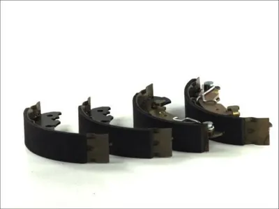 Produktbild von ABE Bremsbackensatz Trommelbremse Hinten für OPEL Corsa D Schrägheck (S07) C0F030ABE
