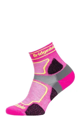 Zdjęcie produktu dla Skarpety Trekkingowe Bridgedale Trail Run Ultralight Coolmax (Polyesterfasern) 3/4 Crew Women-Pink S_35_37