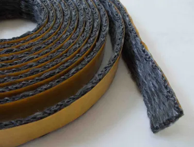 Produktbild von Selbstklebende schwarze Flachdichtung 20x3,5mm Dichtschnur für Spartherm Kamine | 2 Meter