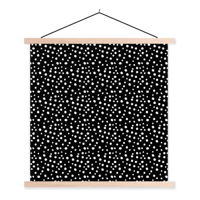 Produktbild von MuchoWow® Textilposter Polka dots - Schwarz - Weiß - Design 120x120 cm mit holzfarbenen Rahmen - Textil-Poster