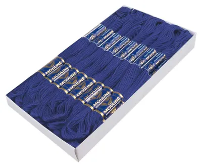 24 Docken Stickgarn / Sticktwist 100% Baumwolle Stickerei blau