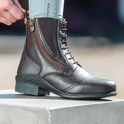Produktbild von Mountain Horse Stiefelette Veganza Side Zip Paddock Brown 36
