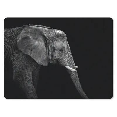 Produktbild von MuchoWow® Mauspad Mousepad Elefant - Schwarz und weiß - Porträt - Tiere 40x30 cm - Mousepads - Maus Mat - Pad - Mausunterlage - Anti Rutsch