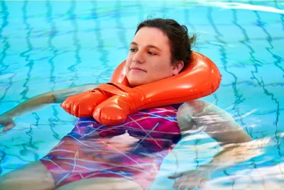 Produktbild von Bodyfit Schwimmkragen