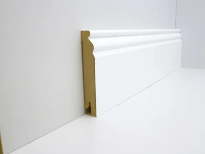 Produktbild von B.S. Bauprogramm Ziersockelleiste Clip 250 cm 60 x 18 mm Blütenweiß