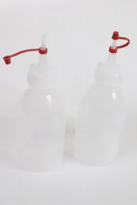 Image de 2 x flacon à col étroit Flacon de laboratoire 250 ml + bouchon Flacon pissette en PE-LD