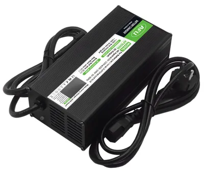 Image de Chargeur de batterie LiFePO4 - 58,4 V, 15 A - Boîtier en aluminium - Noir - Chargeur intelligent