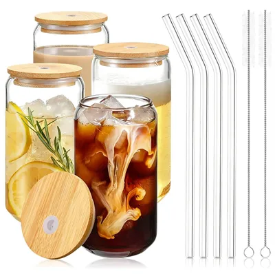 Zdjęcie produktu dla Zestaw 4 szklanek do picia, pojemność 500 ml, z pokrywką i słomką, idealne do latte macchiato, do użytku w kuchni