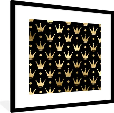 Produktbild von MuchoWow® Gerahmtes Poster Muster - Krone - Gold 40x40 cm - Poster mit Schwarzem Bilderrahmen Wandposter Rahmen Foto Bilder - Poster - Plakat im Rahmen