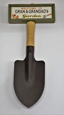 Personalisiertes Hängeschild „Willkommen im Garten“