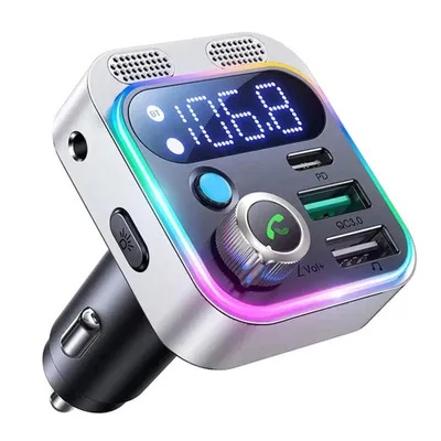 Image de Émetteur FM Bluetooth pour voiture, adaptateur radio sans fil avec éclairage d'ambiance bleu et fonction mains libres, double chargeur USB, couleur argent clair
