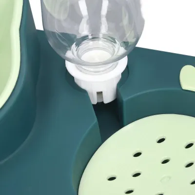 Image de Mangeoire pour animaux domestiques, 2 en 1, plastique, 15 degrés, pour nourriture pour chats, dispositif d'alimentation en eau avec bouteille d'eau automatique