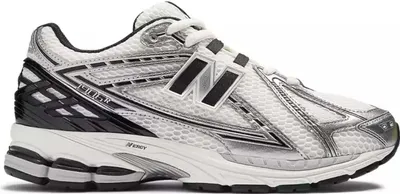 Produktbild von New Balance Sneakers M1906RER in White color size 42