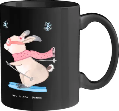 Produktbild von Mr. & Mrs. Panda Tasse Skifahren Trainerin Liebe - Schwarz - Geschenk, Kaffeetasse, Winter, Skiunterricht, Skischule, Becher, Unterstützung, bedruckt, Skisport, Sportart