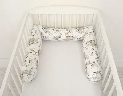 Produktbild von Universal-Rollenstoßstange für Babybetten – Pedroot-Schutz – zusätzlicher Schutz und Komfort – Woodland Olive