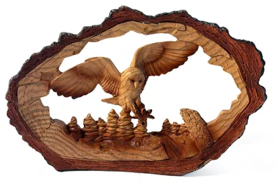 Fliegende Eule aus Harz, Holzoptik, 20x15x4 cm, Walddeko