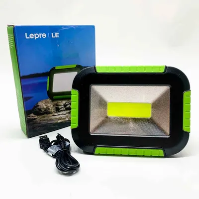 Image de Projecteur LED rechargeable LE, Lampe de camping portable, 10W 1000 lumens super lumineux Projecteur de recherche rechargeable, Lampe de secours à intensité variable avec 3 modes d'éclairage pour les pannes de courant, le camping, etc.