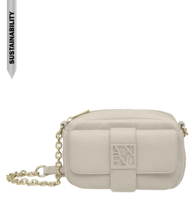 Immagine prodotto di Borsa a tracolla della linea Armani Exchange Essential, modello Susie, realizzata con materiali sostenibili e caratterizzata da una texture morbida al tatto