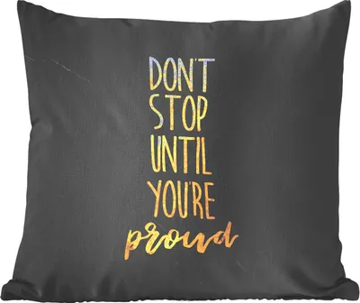 Produktbild von MuchoWow® Zierkissen Sofakissen Wohnzimmer Dekokissen 40x40 cm Zitat - Stolz - Gold - Marmor - Foto Kissen - Schlafzimmer Dekoration