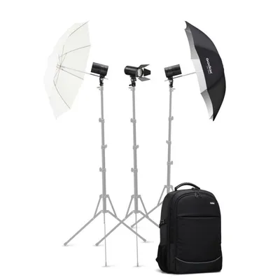 Produktbild von Godox AD100 PRO TTL Set mit 3 Lampen und Rucksack