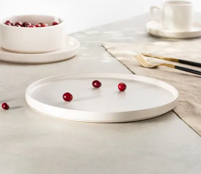 Produktbild von HOMLA FAMELIO Essteller weiß 27 cm