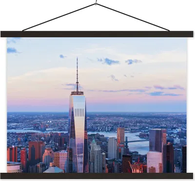 Produktbild von MuchoWow® Textilposter Luftaufnahme von New York mit dem One World Trade Center 40x30 cm mit schwarzem Rahmen - Dekorationen