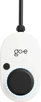 Image de go-e Gemini couleur du boîtier : blanc, type de fixation : murale, couleur du câble : noir