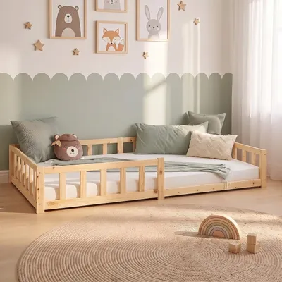 Produktbild von Homestyle4u Kinderbett 120x200 mit Lattenrost mit Rausfallschutz Natur Bodenbett Montessori Kleinkindbett