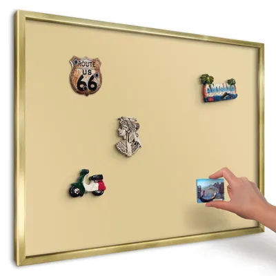 Produktbild von Magnettafel 70x50 cm mit goldenem Rahmen - Magnetische Metalltafel, Magnetpinnwand zur Wandmontage für Wohnzimmer, Küche, Flur, Kinderzimmer und Büro - Beige-gelb