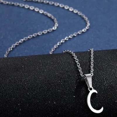 Produktbild von Elegante Alphabet Halskette C aus Silber - Perfekt für jeden Anlass KP20692