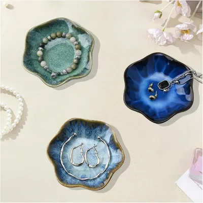 Produktbild von 3er Set Keramik Schmuckschalen in Blumenform