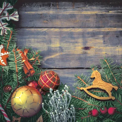 Produktbild von 20 Servietten Cottage Christmas - Weihnachtsschmuck auf Holz 33x33cm