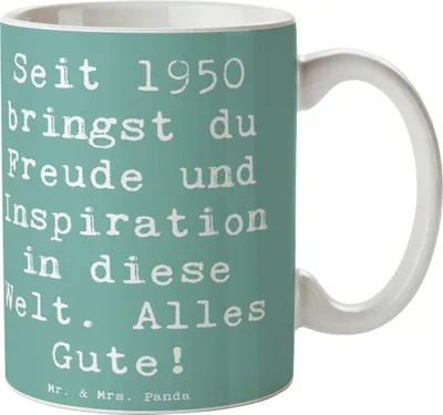 Produktbild von Mr. & Mrs. Panda Bedruckte Tasse Spruch 1950 Geburtstag - Meeresbrise - Geschenk, Becher, Glückwunsch, positive Einflüsse, Lebensreise, nostalgisch, Kaffeetasse, Teetasse