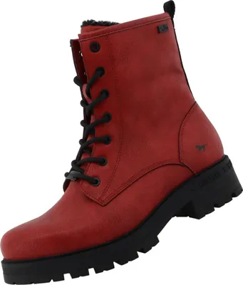 Auf dem Bild ist ein roter Stiefel zu sehen der von der inneren Seite abgebildet ist. Der Stiefel hat eine glatte Oberfläche und eine modische Form.