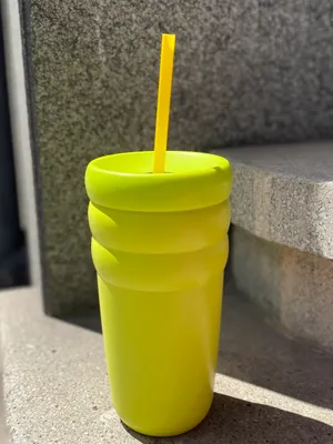 Obrázok produktu pre Starbucks Tumbler limetkový rebrovaný