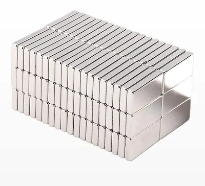Image de Aimants néodyme puissants 6 x 3 x 1,5 mm, 120 pièces, rectangulaires, aimants adhésifs