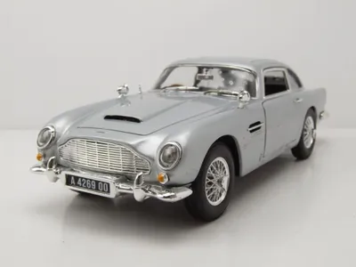Produktbild von Aston Martin DB5 1965 James Bond No Time to Die Einschußlöcher und Schrammen Modellauto 1:18 Auto World