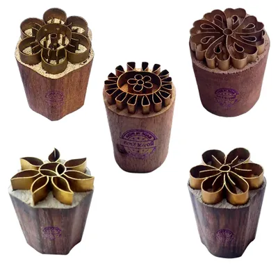 Produktbild von Blumen Messing Holz Stempel (Set von 5) - DIY Ton, Keramik Blöcke