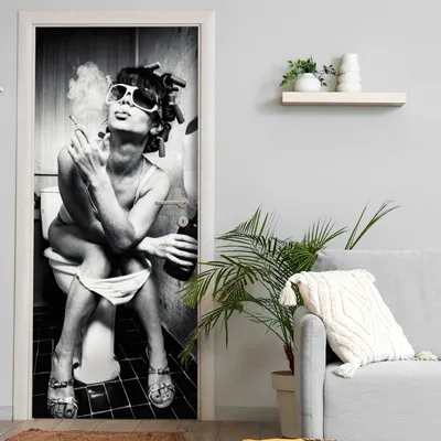 Produktbild von Türtapete selbstklebend | 200 x 90 cm Frau schwarz weiss | Tür Aufkleber Poster Türfolie | Einteilig | Wasserfest 3D Türaufkleber Klebefolie Wandtattoo