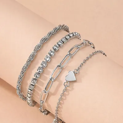 Produktbild von Damen Armband Set 4-teilig Silber – Herz Armbänder Set mit Geschenkbox