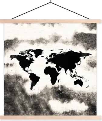 Produktbild von MuchoWow® Textilposter Weltkarte - Schwarz - Holz 120x120 cm mit holzfarbenen Rahmen - Textil-Poster