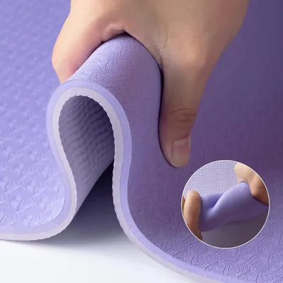 Obrázek produktu pro Prémiová podložka na jógu z TPE s popruhem na přenášení - 183 x 61 x 0,8 cm - extra silná podložka na cvičení - šetrná k životnímu prostředí - protiskluzová - odolná proti roztržení - podložka na pilates - gymnastiku - na doma - pro dámy