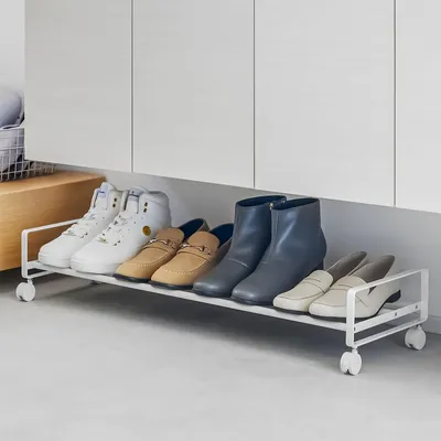 Produktbild von Yamazaki Schuhregal 83x14x27cm mit Rollen "Tower" für 4 Paar Schuhe weiß